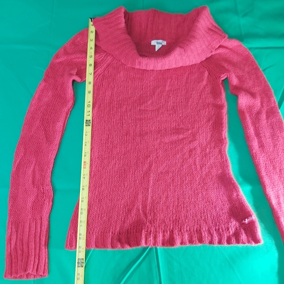AE Red nitted sweater - Picture 9 of 10